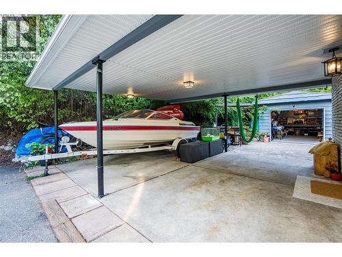 2758 Leecrest Road, Nelson, BC - 