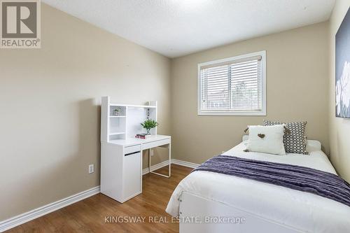 21 Tralee Street, Brampton, ON - Indoor Photo Showing Bedroom