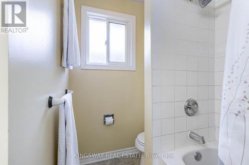 21 Tralee Street, Brampton, ON - Indoor Photo Showing Bathroom