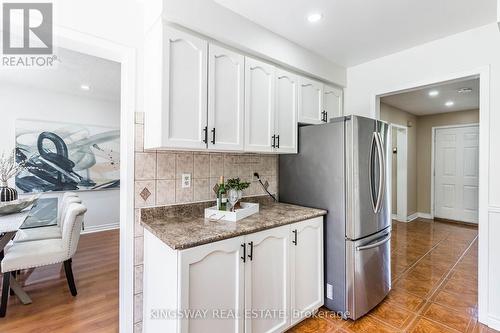 21 Tralee Street, Brampton, ON - Indoor Photo Showing Kitchen