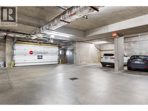 1329 Ellis Street Unit# 304, Kelowna, BC - Indoor Photo Showing Garage