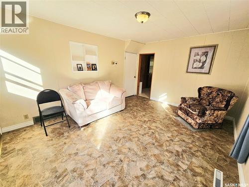 24 Joseph Street, Dubuc, SK - Indoor Photo Showing Living Room