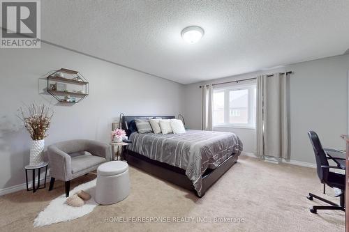 846 Groveland Avenue, Oshawa, ON - Indoor Photo Showing Bedroom