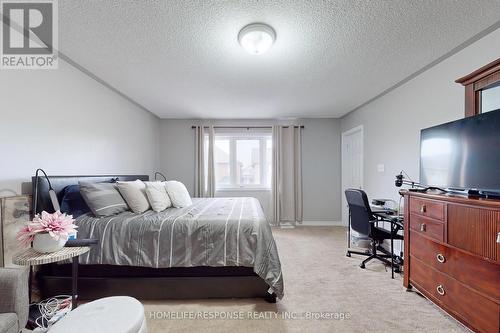 846 Groveland Avenue, Oshawa, ON - Indoor Photo Showing Bedroom