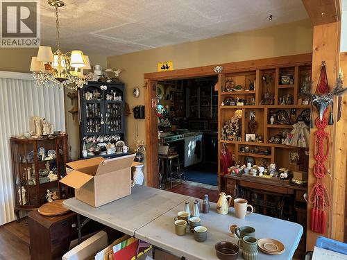 1595 Granite Road, Nelson, BC - Indoor Photo Showing Dining Room