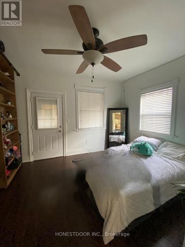 Main floor primary bedroom - 103 Victoria Avenue S, Hamilton, ON - Indoor Photo Showing Bedroom
