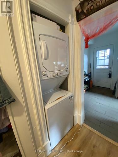 Second floor laundry - 103 Victoria Avenue S, Hamilton, ON - Indoor Photo Showing Laundry Room