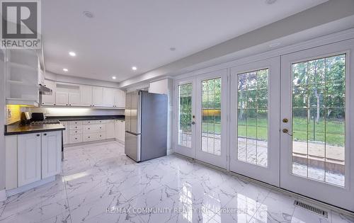71 Willowridge Road, Toronto, ON - Indoor Photo Showing Other Room