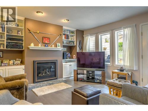 8905 Orchard Ridge Drive, Coldstream, BC - Indoor Photo Showing Living Room With Fireplace