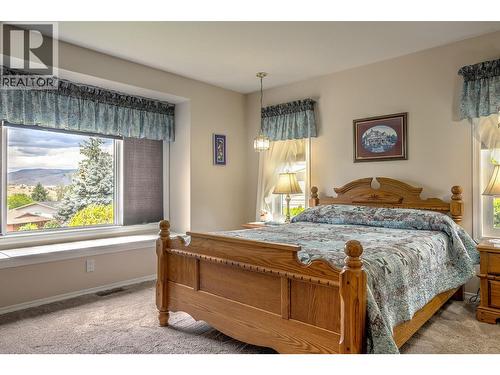 8905 Orchard Ridge Drive, Coldstream, BC - Indoor Photo Showing Bedroom