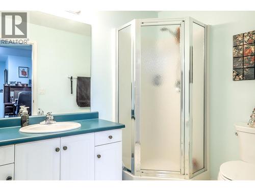 8905 Orchard Ridge Drive, Coldstream, BC - Indoor Photo Showing Bathroom