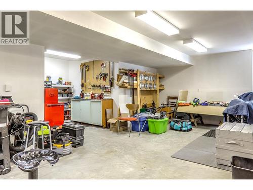 8905 Orchard Ridge Drive, Coldstream, BC - Indoor