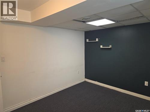 302 8Th Street E, Wynyard, SK - Indoor