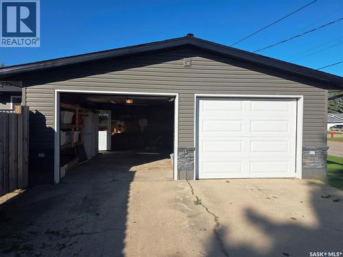 302 8Th Street E, Wynyard, SK - Outdoor