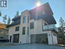 757 Barnaby Road Unit# 3 Kelowna, BC V1W 4N9