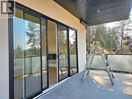 757 Barnaby Road Unit# 3, Kelowna, BC - Outdoor With Exterior