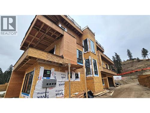 757 Barnaby Road Unit# 1, Kelowna, BC - Outdoor