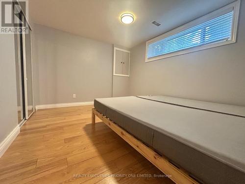 2486 Edenhurst Drive, Mississauga, ON - Indoor