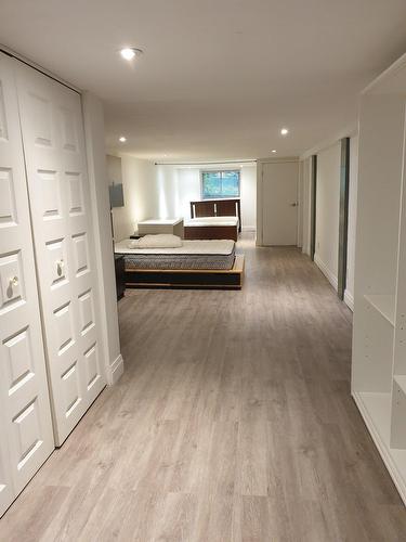 Bedroom - 1-2840 Av. Laurier E., Montréal (Rosemont/La Petite-Patrie), QC - Indoor