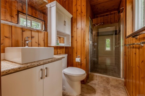 6011 Mary St, Duncan, BC 