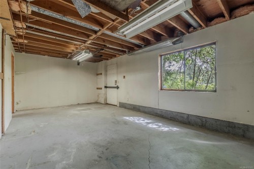 6011 Mary St, Duncan, BC 