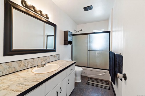 125 Harewood Rd, Nanaimo, BC 