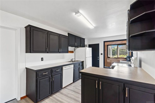 125 Harewood Rd, Nanaimo, BC 