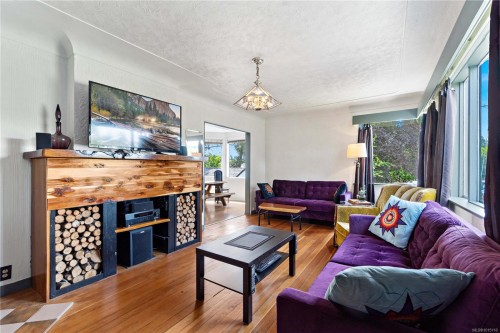 125 Harewood Rd, Nanaimo, BC 