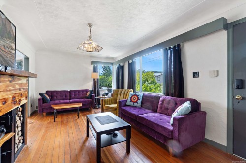 125 Harewood Rd, Nanaimo, BC 