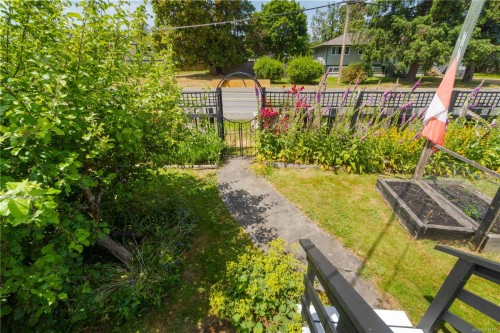 125 Harewood Rd, Nanaimo, BC 