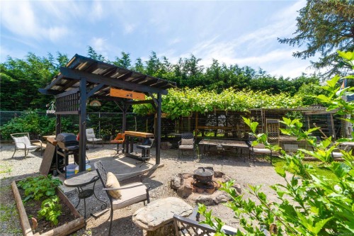 125 Harewood Rd, Nanaimo, BC 