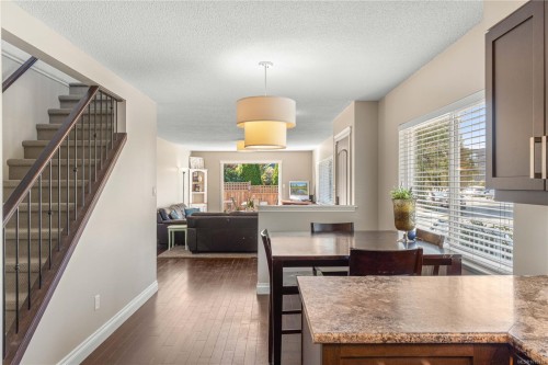 222 Morison Ave, Parksville, BC 