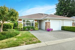 127-1919 St. Andrews Pl  Courtenay, BC V9N 9J4