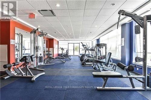 724 - 8110 Birchmount Road, Markham, ON - Indoor Photo Showing Gym Room