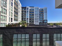 Overlooks neighboring building terrace - 