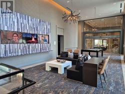 Lounge area on 2nd floor / business area - 