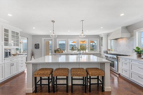 1312 Menu Road, West Kelowna, BC - Indoor Photo Showing Kitchen With Upgraded Kitchen