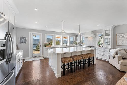 1312 Menu Road, West Kelowna, BC - Indoor Photo Showing Kitchen With Upgraded Kitchen