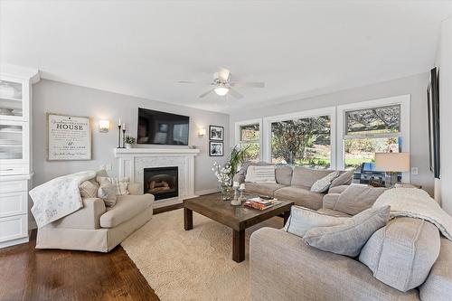 1312 Menu Road, West Kelowna, BC - Indoor Photo Showing Living Room With Fireplace