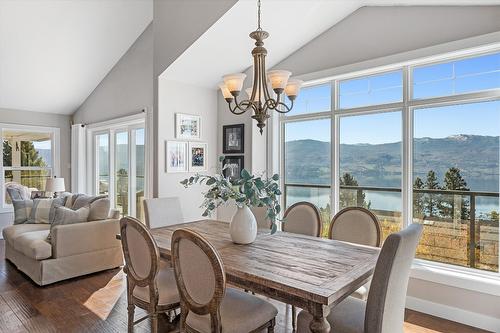 1312 Menu Road, West Kelowna, BC - Indoor Photo Showing Dining Room