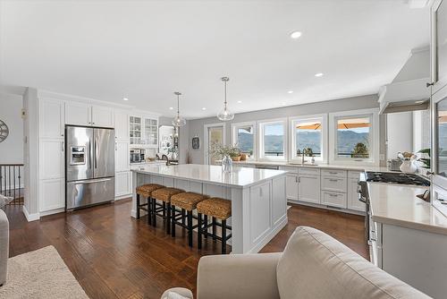 1312 Menu Road, West Kelowna, BC - Indoor Photo Showing Kitchen With Upgraded Kitchen