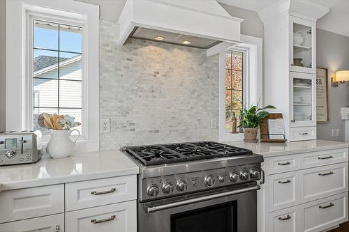 1312 Menu Road, West Kelowna, BC - Indoor Photo Showing Kitchen
