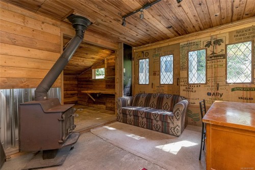 3211 Colpman Rd, Cobble Hill, BC 