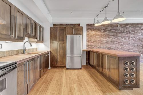 Cuisine - 503-385 Rue De La Chapelle, Québec (La Cité-Limoilou), QC - Indoor Photo Showing Kitchen