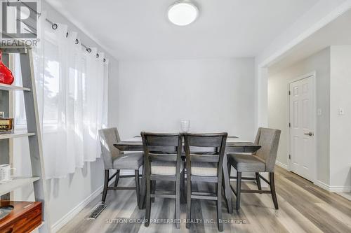 82 Lacey Crescent, London South (South X), ON - Indoor Photo Showing Dining Room
