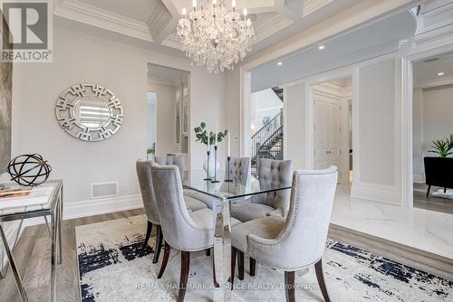 350 Weighton Drive, Oakville, ON - Indoor Photo Showing Dining Room