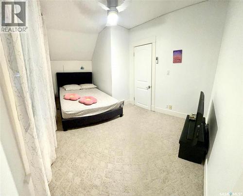 1416 Garnet Street, Regina, SK - Indoor Photo Showing Bedroom