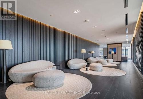 2809 - 501 Yonge Street, Toronto, ON - Indoor