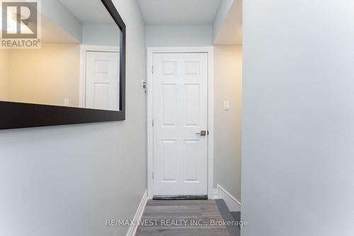 368 Fountain Street S, Cambridge, ON - Indoor Photo Showing Other Room