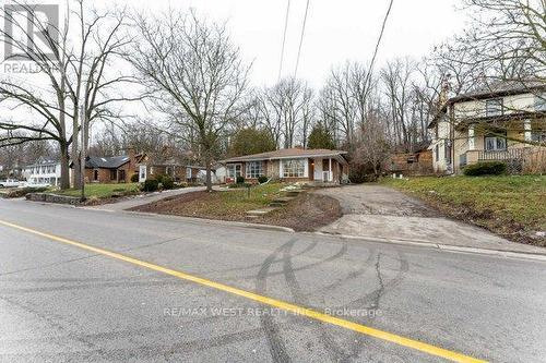 368 Fountain Street S, Cambridge, ON - Outdoor